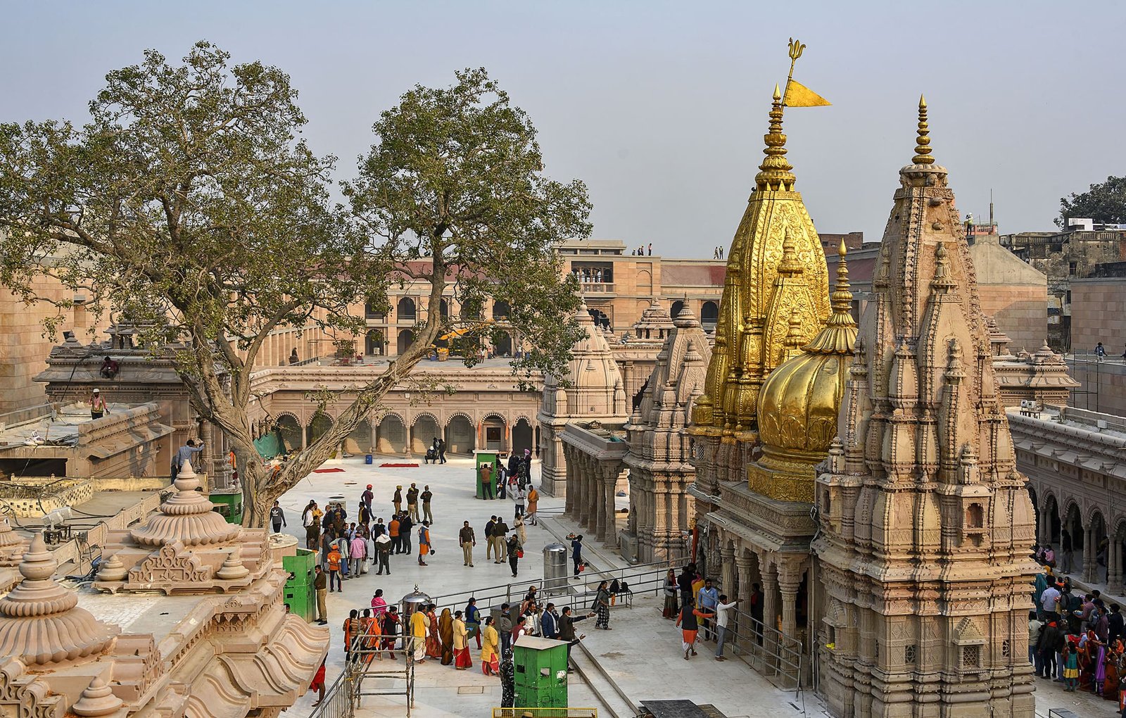 Shri Kashi Vishwanath Temple